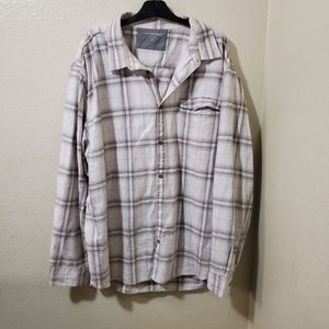 Calvin Klein shirt size xxl